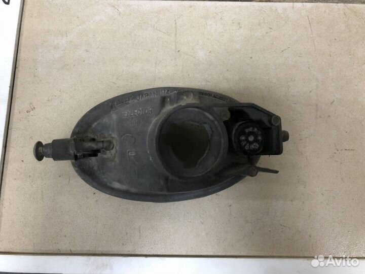 Б/У Фара противотуманная правая 33901SAA003 honda