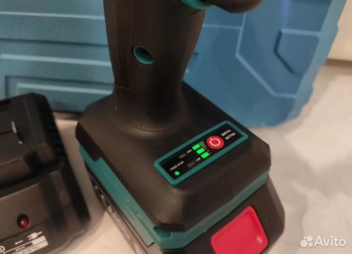 Гайковерт аккумуляторный 350Нм