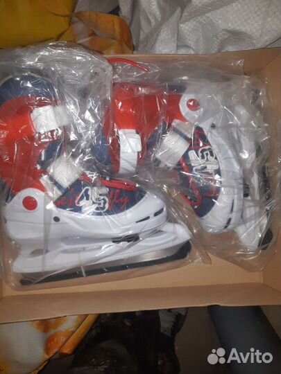 Продам коньки