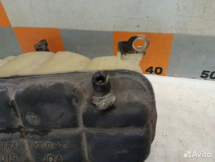 Бачок расширительный Mercedes-Benz C-Class W202