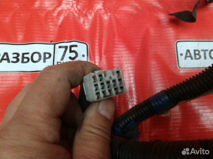 Кабель антенны Toyota Land Cruiser HDJ81 1HDT