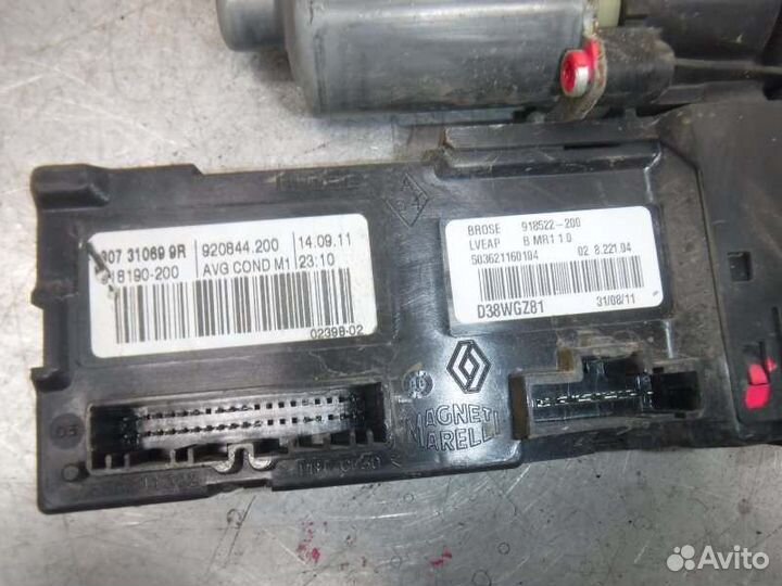 Мотор стеклоподъемника передний левый Renault