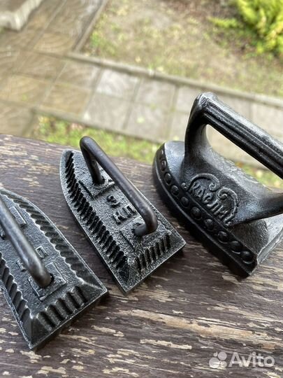 Утюг чугунный старый