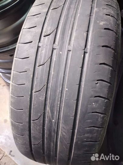 Continental ContiPremiumContact 2 215/55 R16