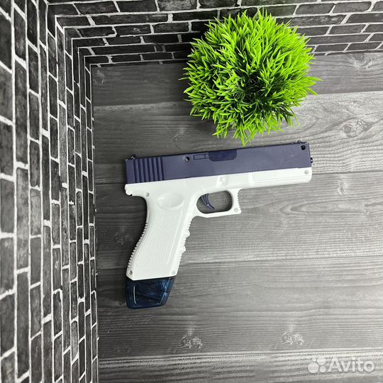 Водный пистолет электрический