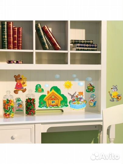 Декор на стену в детскую комнату