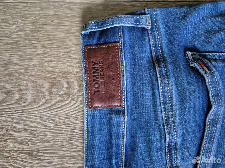 Джинсовые шорты Tommy hilfiger р.31 (50-52)