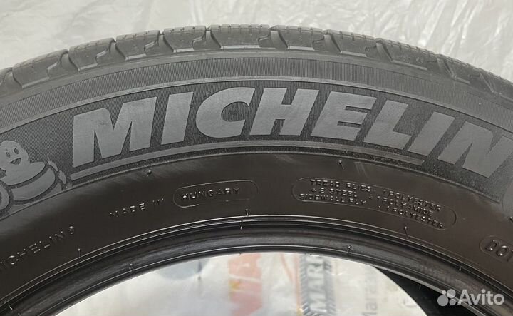 Michelin Latitude Tour HP 255/55 R18 105V