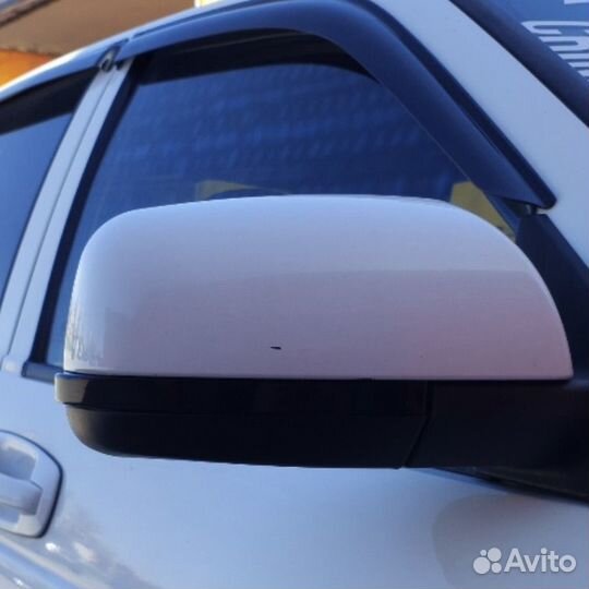 Повторитель поворота в зеркало priora