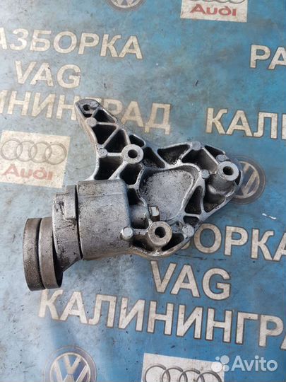 Кронштейн кондиционера golf 6 1.6 1K0260885B