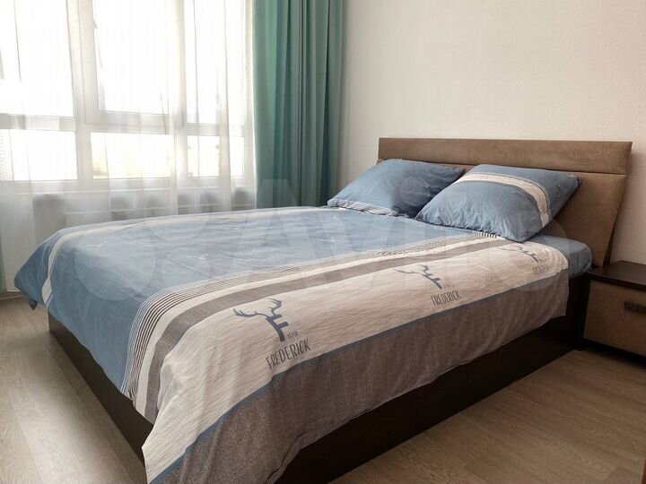 2-к. квартира, 65 м², 7/16 эт.