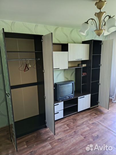 Стенка в гостиную бу