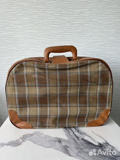 Чемоданы времен СССР