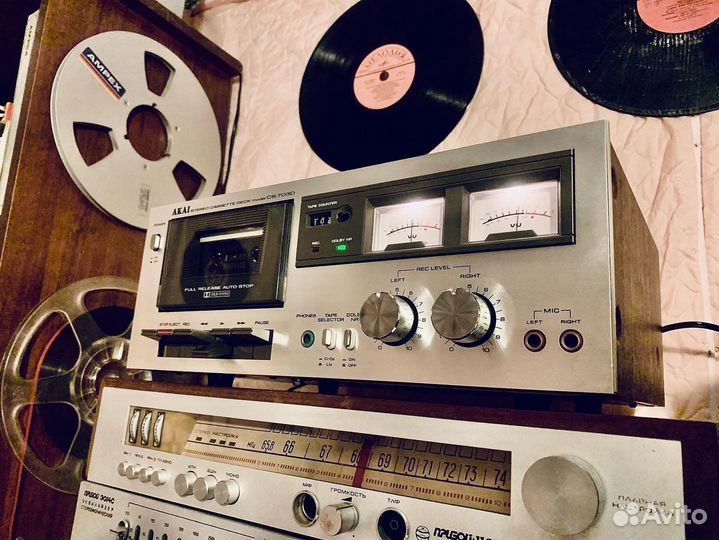 Кассетная дека Akai cs 703