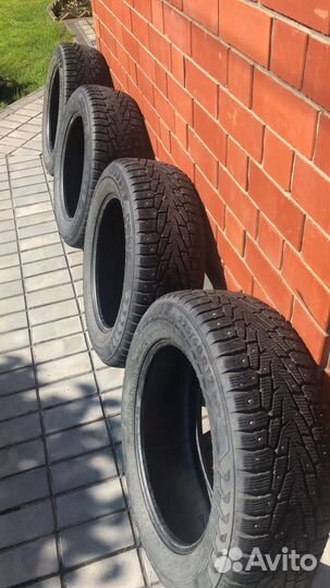 Nokian Tyres Hakkapeliitta 7 SUV 225/60 R17