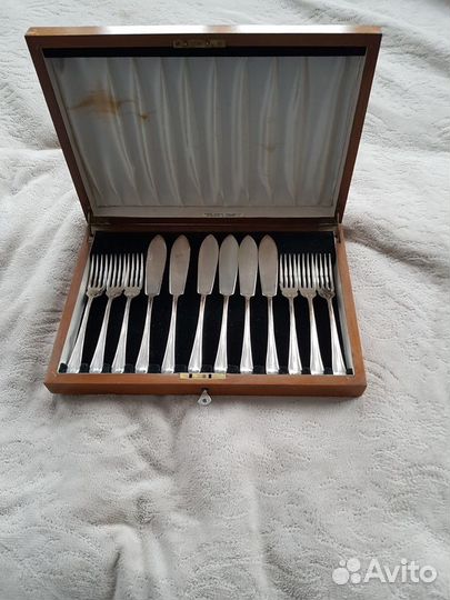 Старинные столовые приборы