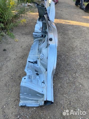 Заднее левое крыло четверть Nissan Qashqai J11