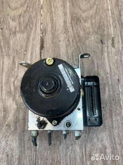 Блок abs Bmw 1 Series хетчбэк-5ти дв. M47D20 2005