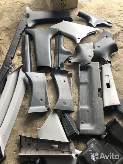 Пластиковые элементы салона Mitsubishi Lancer 9