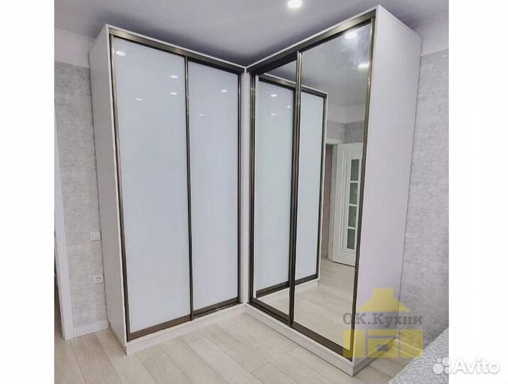 Шкафчик для ванной