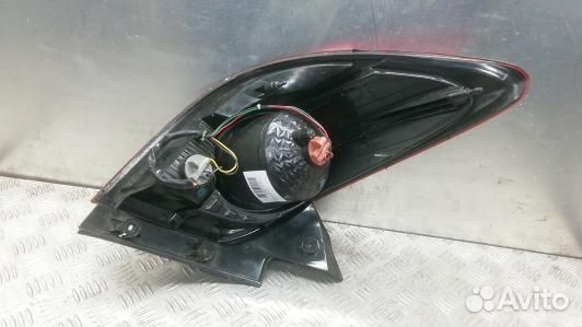 Фонарь задний правый chevrolet cruze J300 (UNI02MY