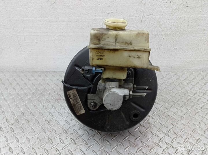 Вакуум тормозной Mercedes Sprinter W906 9064301408