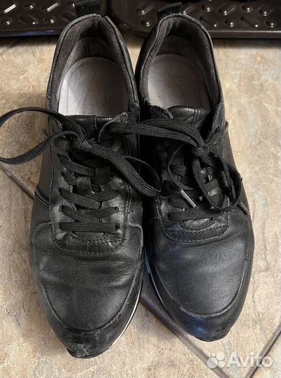 Кроссовки женские тамарис 37 кожа