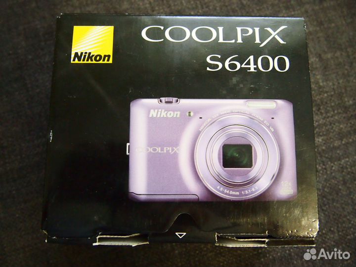 Nikon s6400
