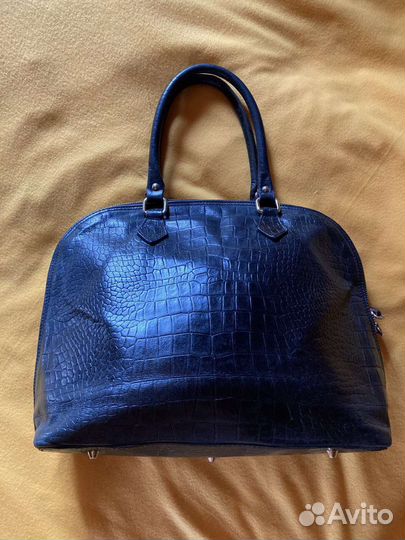 Сумка из натуральной кожи Carlo Pazolini