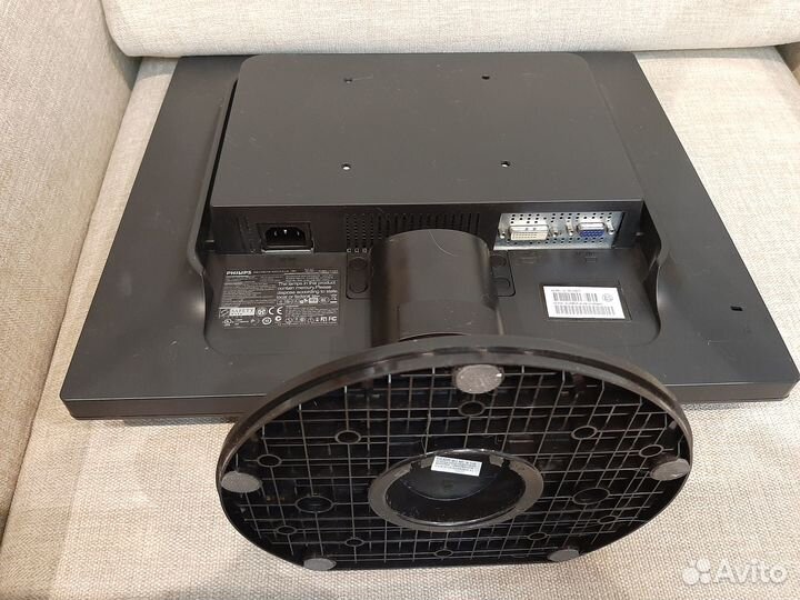 LED монитор 19