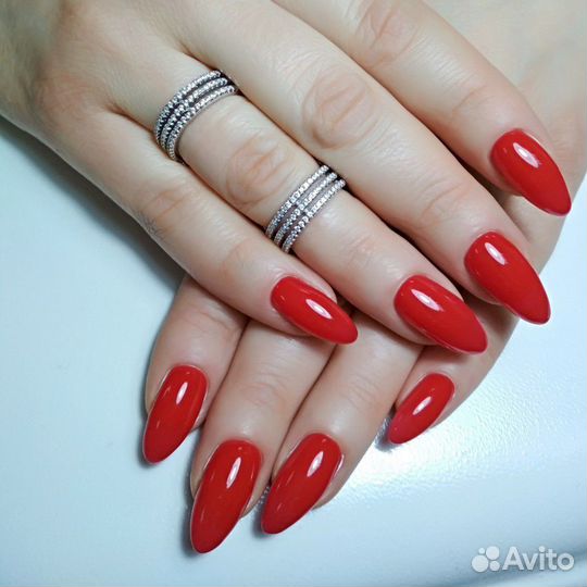 Маникюр, педикюр