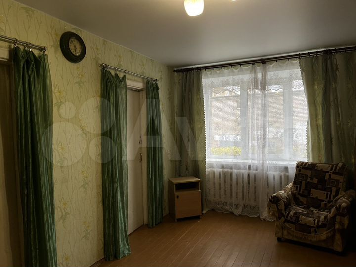 4-к. квартира, 60 м², 1/5 эт.
