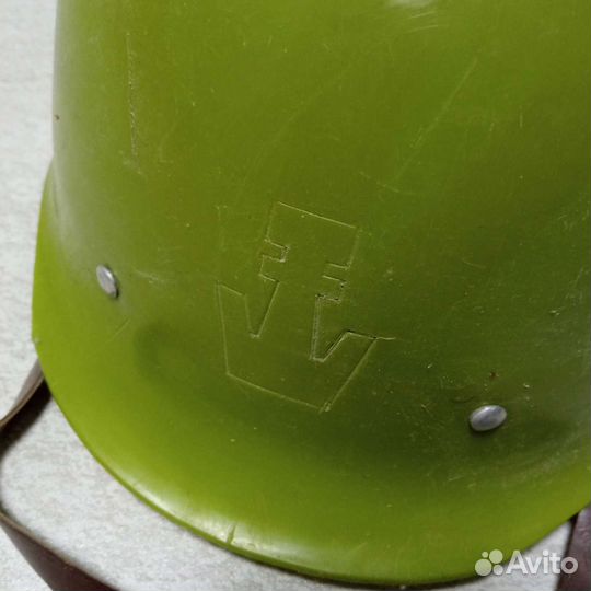 Шлем для езды на мотороллере СССР