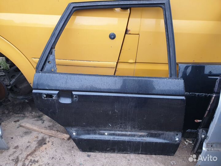 Дверь задняя правая vw passat b3 пассат б3 в3 3