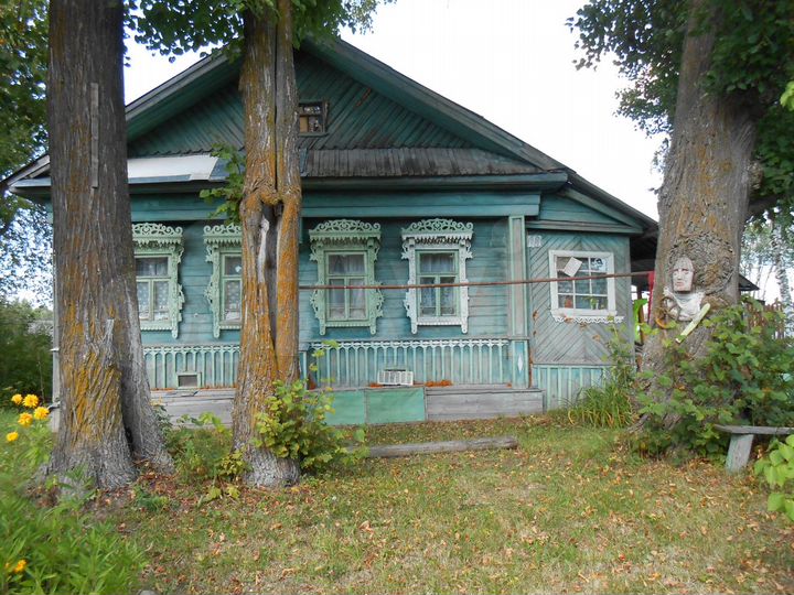 Дом 27 м² на участке 13,3 сот.