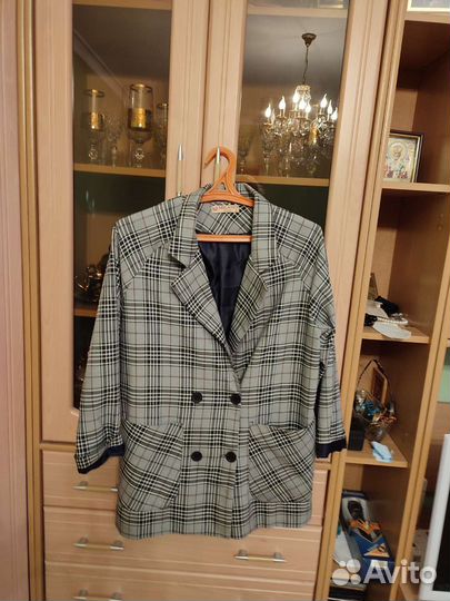 Вещи пакетом, разгружаю гардероб