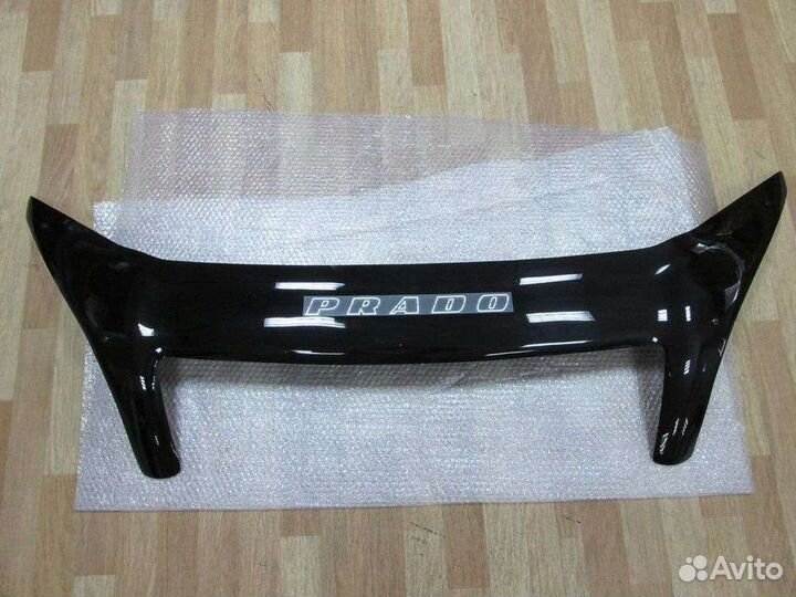 Дефлектор капота