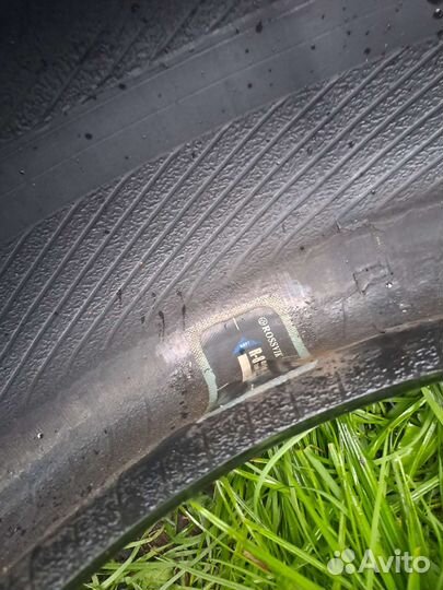 Yokohama Ice Guard Stud IG55 185/60 R15