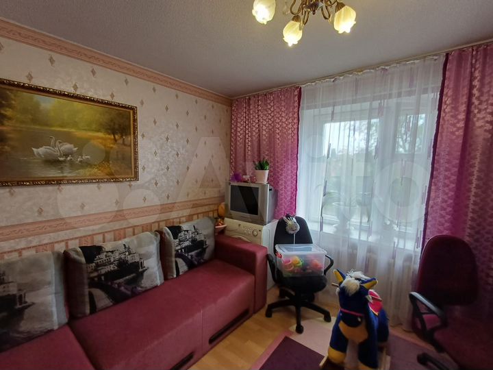 2-к. квартира, 52 м², 2/6 эт.