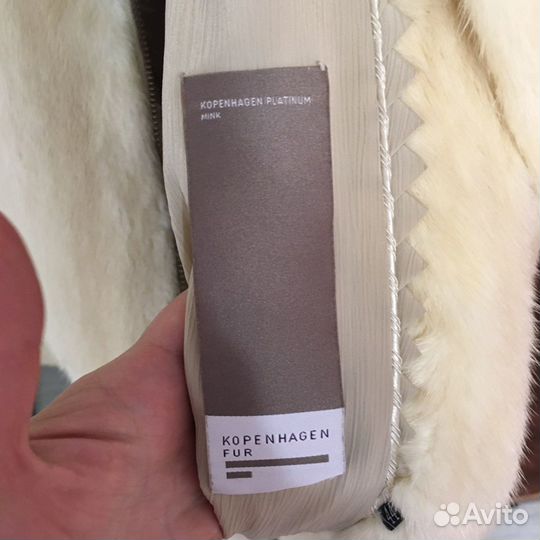 Норковый полушубок с капюшоном