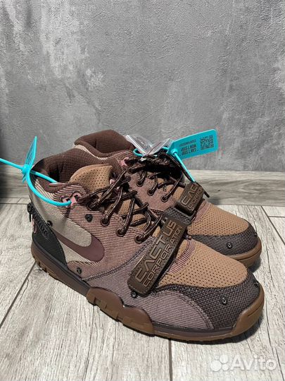 Кроссовки Nike x Travis Scott Air Trainer 1