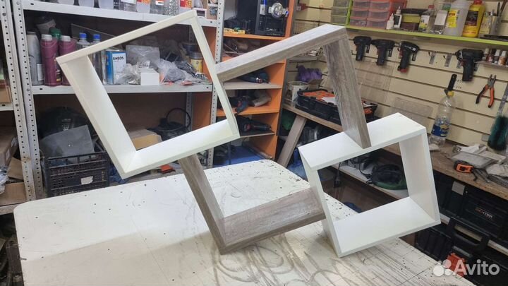 Полки настенные. Новые