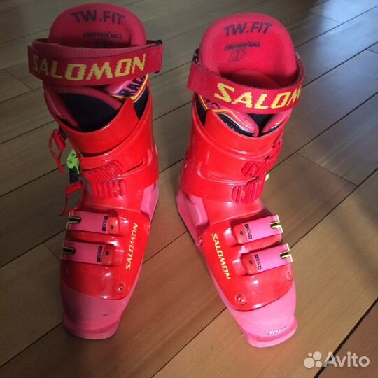 Горнолыжные ботинки Salomon 320/25