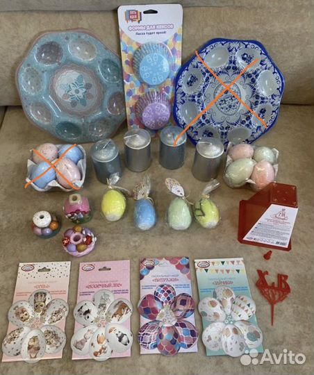 Пасха: наклейки, свечи, формы для пасхи и кулича