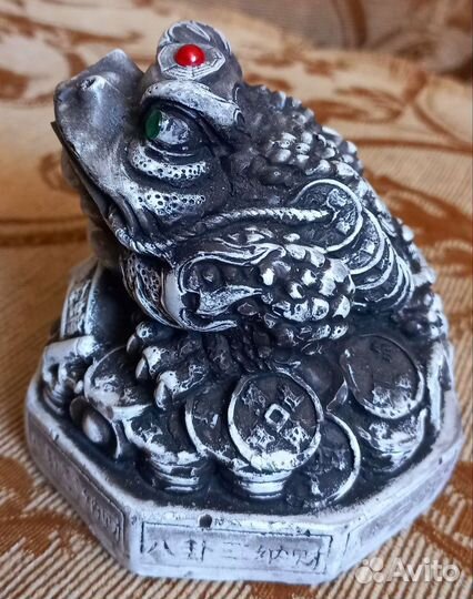 Лягушка денежная