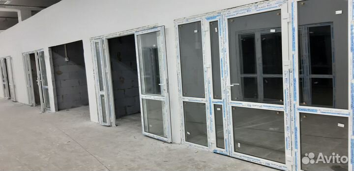 Окна, балконы, двери в наличии