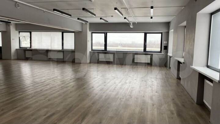 Сдам офисное помещение, 290 м²