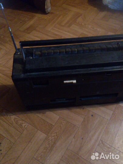 Радиоприемники/весна207ленинград 010стереоvef 202