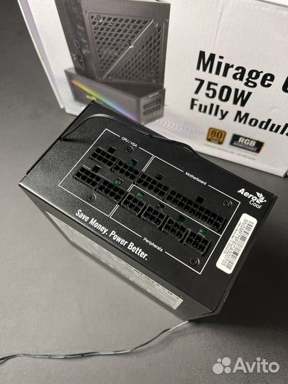 Aerocool mirage gold 750W Gold