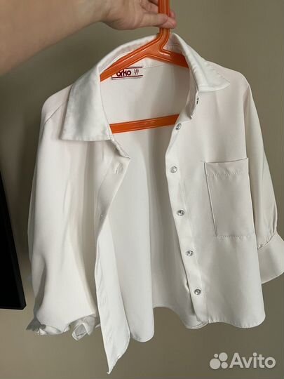 Блузы школьные на девочку 3шт